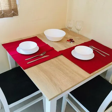 Apartament Red Label